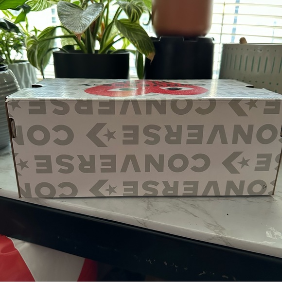 Comme des Garcons PLAY Converse Empty Shoe Box - Picture 2 of 4